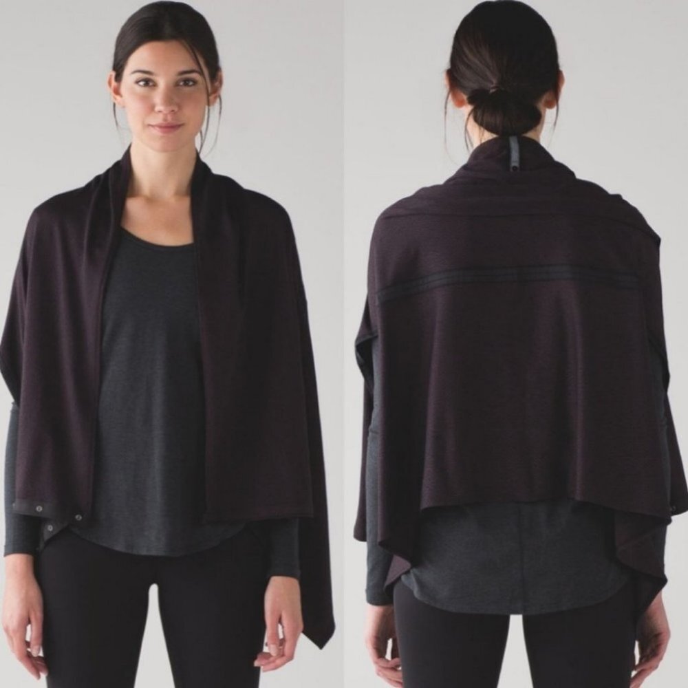 Lululemon Vinyasa Wrap Black Arm Holes Purple Jacquard Convertibleβ Rulu Knit